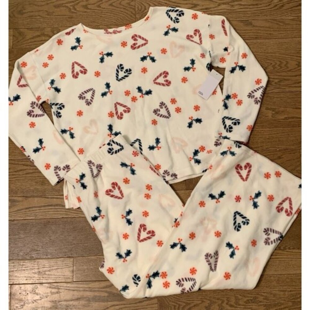 NWT Women's XL Nordstrom Rack Christmas Pajamas 2-piece PJ's ~ so SOFT!!‎